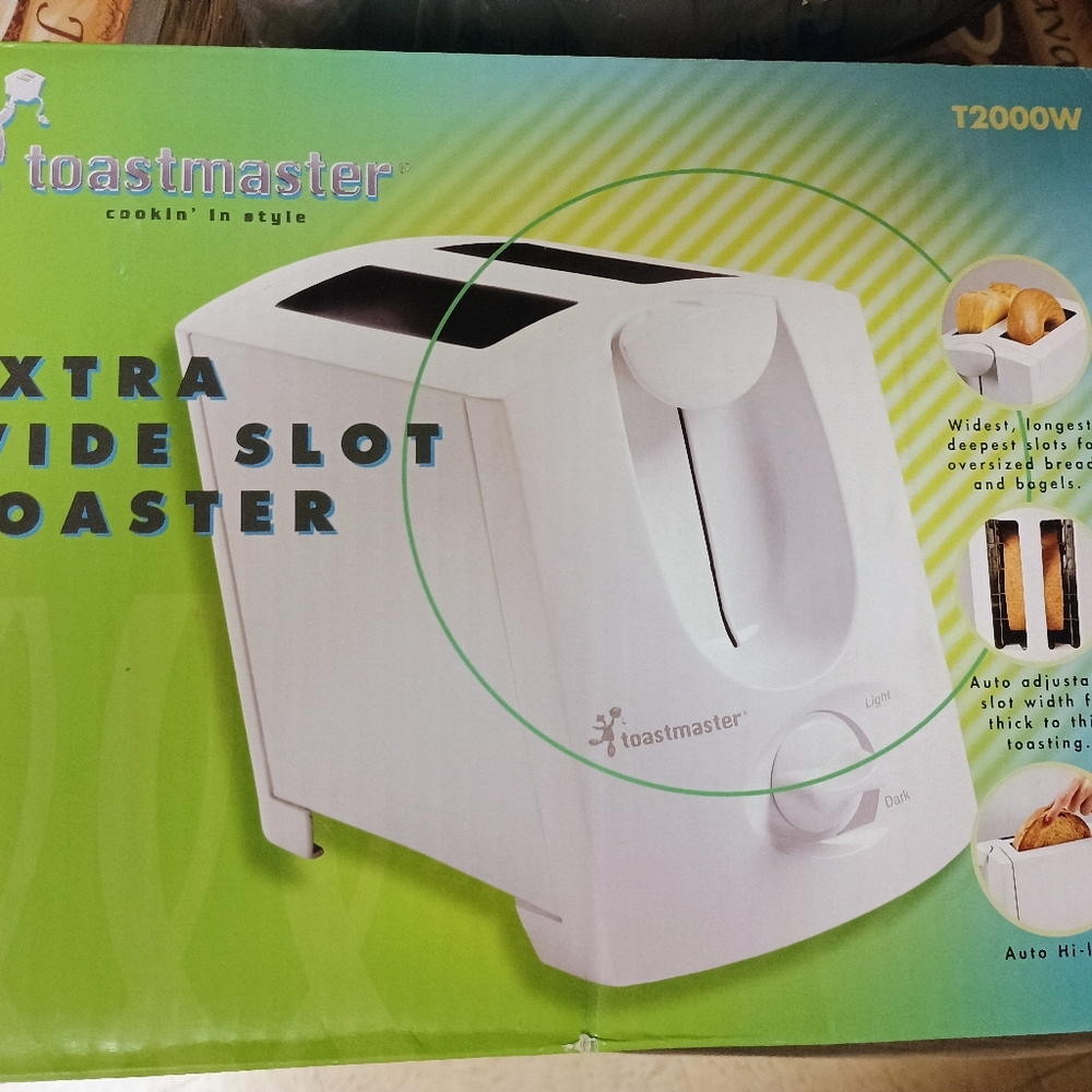 Toastmaster White Extra Wide Slot Toaster